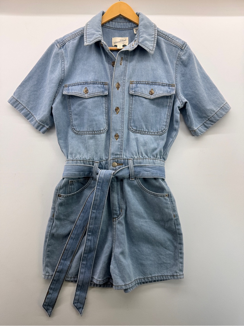 Universal Thread Women's Short Sleeve Denim Romper Size 0 Tie Belt Utility Chic